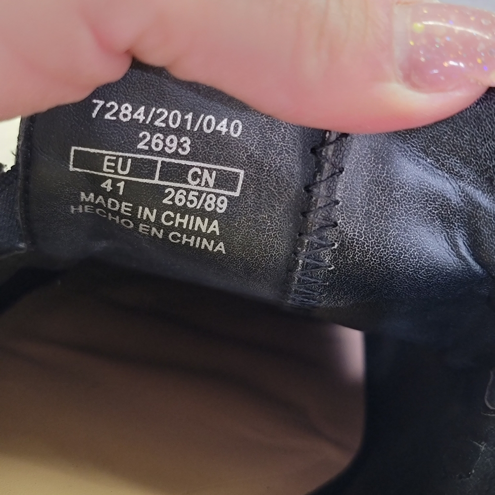 Zara black sequin patent leather loafers. - Picture 4 of 11
